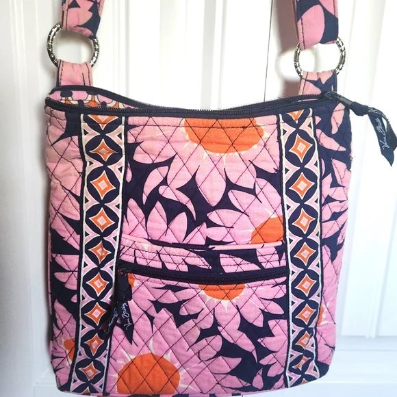 Vera Bradley Pink Loves Me Cross Body Hipster Bag W/ Matching Clutch Wallet - Picture 4 of 16